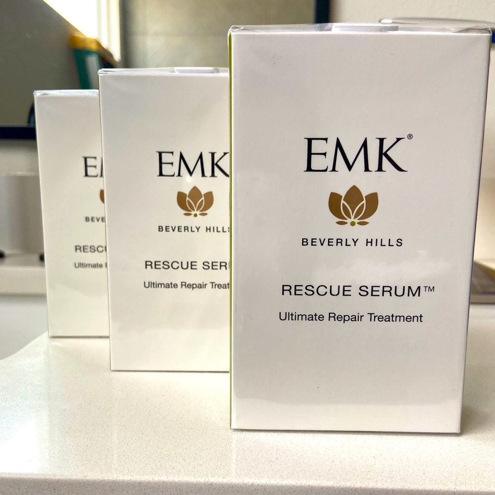 EMK Beverly Hills Rescue Serum